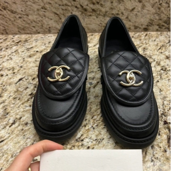 Chanel Black Moccasins for Women size 5.5 US - Picture 1 of 7
